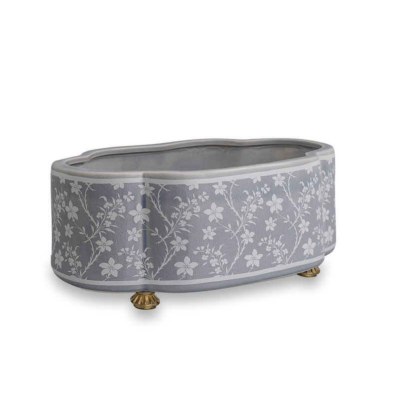Williamsburg Foral Vine Stone Scallop Planter, Gray