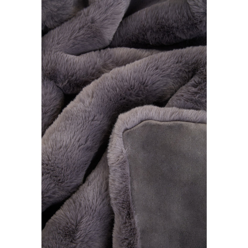 Adrine Throw