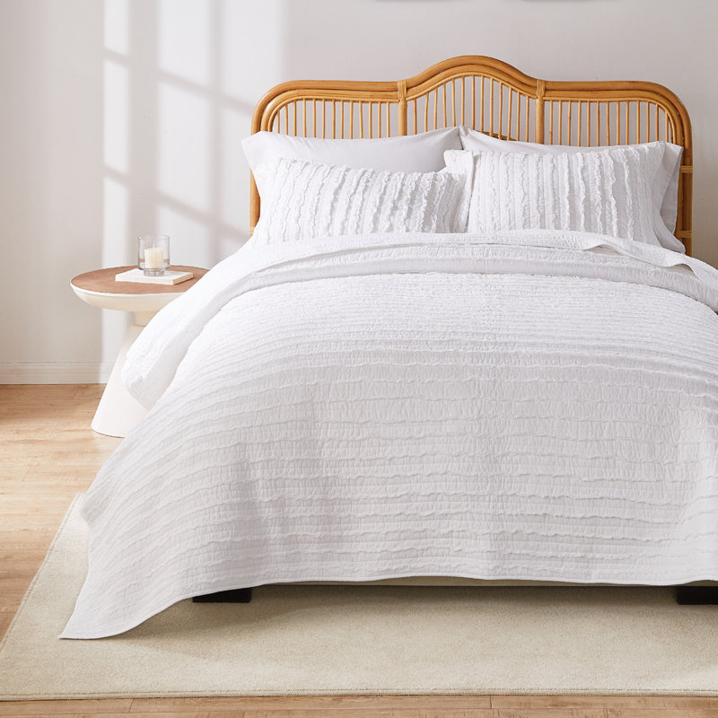 Greenland Home Fashions Ruffled White 2-Piece Twin Size Quilt Set 68x88 + 20x26, Twin Quilt + 1 Standard Sham