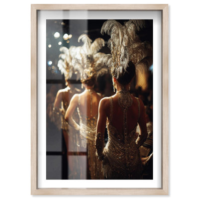 «Showgirls I Shadowbox Print Glam» par Notoriart, cadre blond, 20 x 30