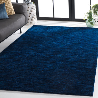 Tapis bleu marine Carmine 101