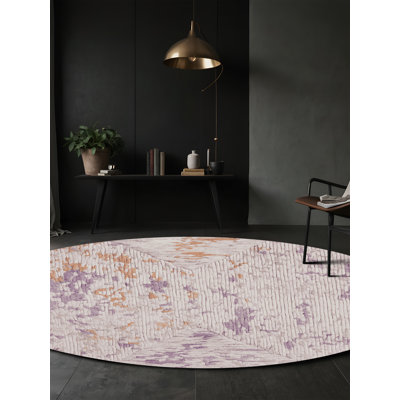Tapis gris soyeux et moelleux