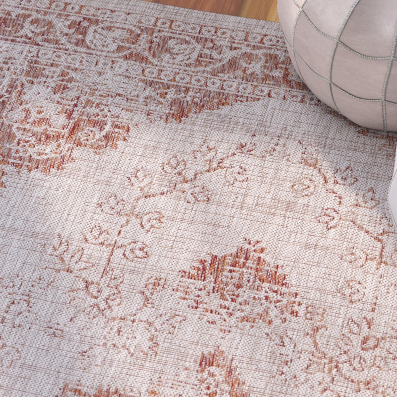 Tapis intérieur/extérieur orange brûlée Summey, Rectangle 5 pi 3 po x 7 pi 6 po