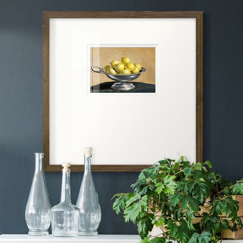 «Lemon Bowl», reproduction encadrée de qualité supérieure, H 17 po x l 17 po, Papier encadré brun