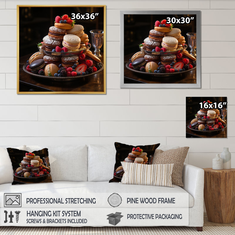 Sweet Pastries IV sur impression sur toile, H 24 po x l 24 po x P 1 po, Cadre flottant noir