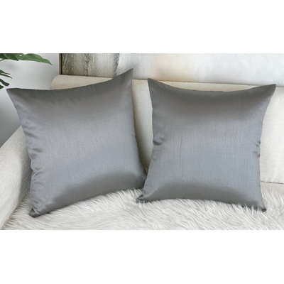 Housse de coussin carré en soie synthétique 18 pi x 18 po Aiking Home, fermeture à glissière, gris anthracite (ensemble de 2)