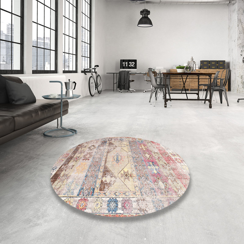 Southwestern Indoor Rug, Round 5'