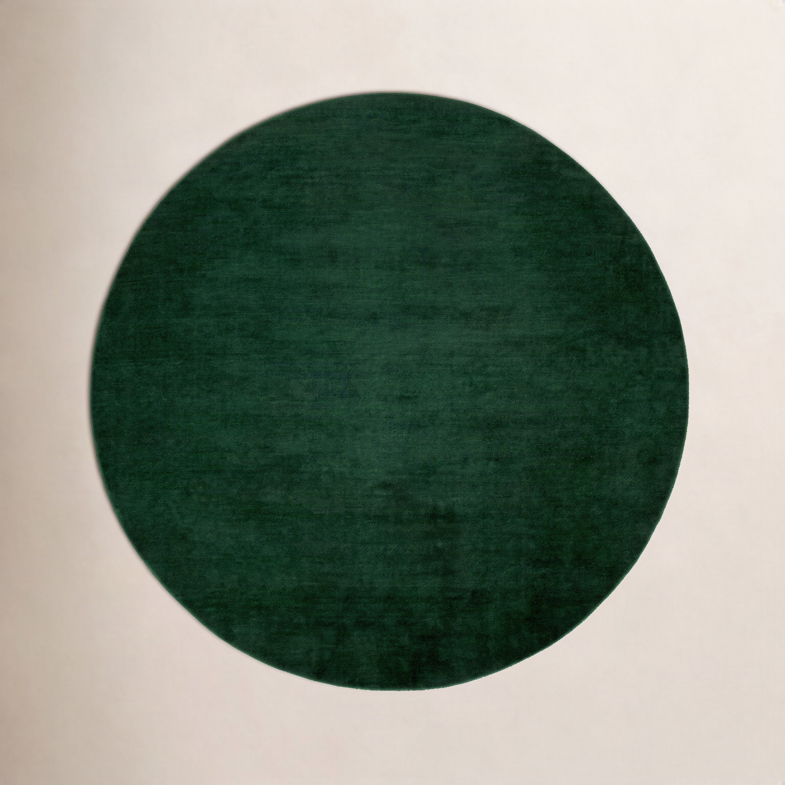 Clio Hand-Woven Wool Rug, Round 8'