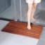 Tapis en bois de teck antidérapant Petties-537128553