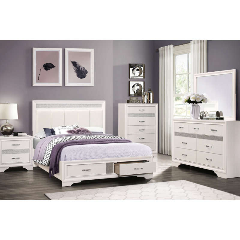 Grand lit moderne avec tête de lit tapissier en similicuir et rangement, style, finition blanche, accent de paillettes argentées, chambre à coucher avec tiroirs plateforme en bois