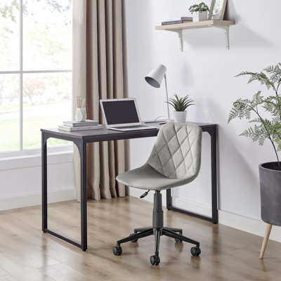 17 Stories Alexandrino Velvet Task Chair