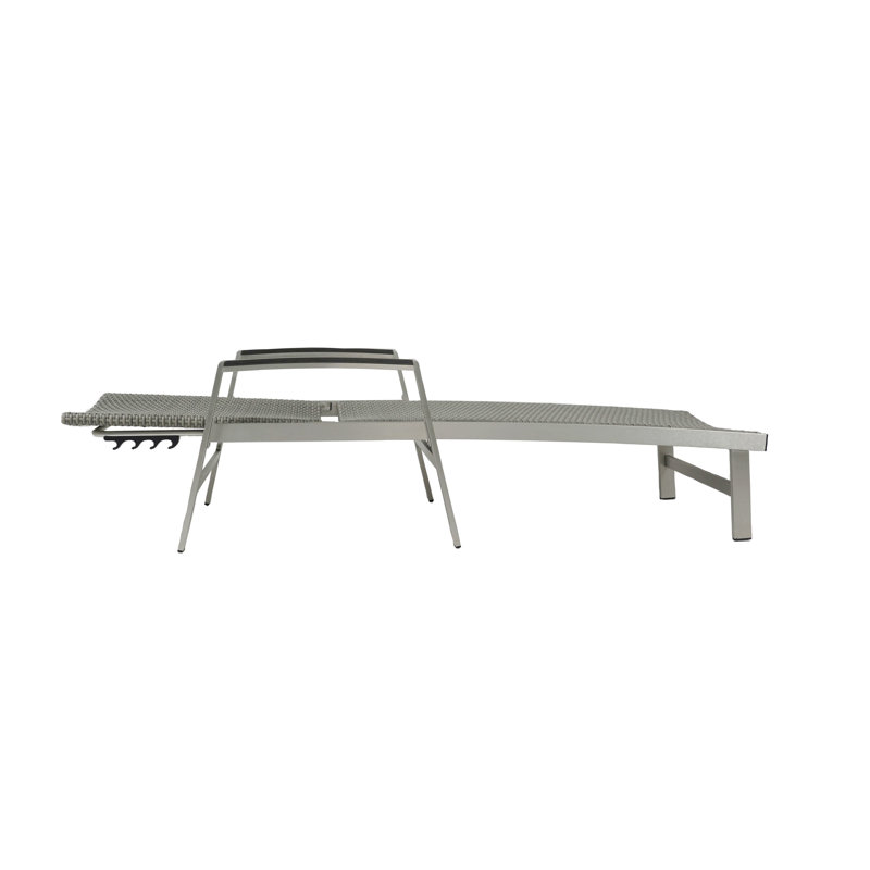 Méridienne d'extérieur avec cadre en aluminium antirouille et fauteuil inclinable en osier avec accoudoirs pour patio (sans parasol)
