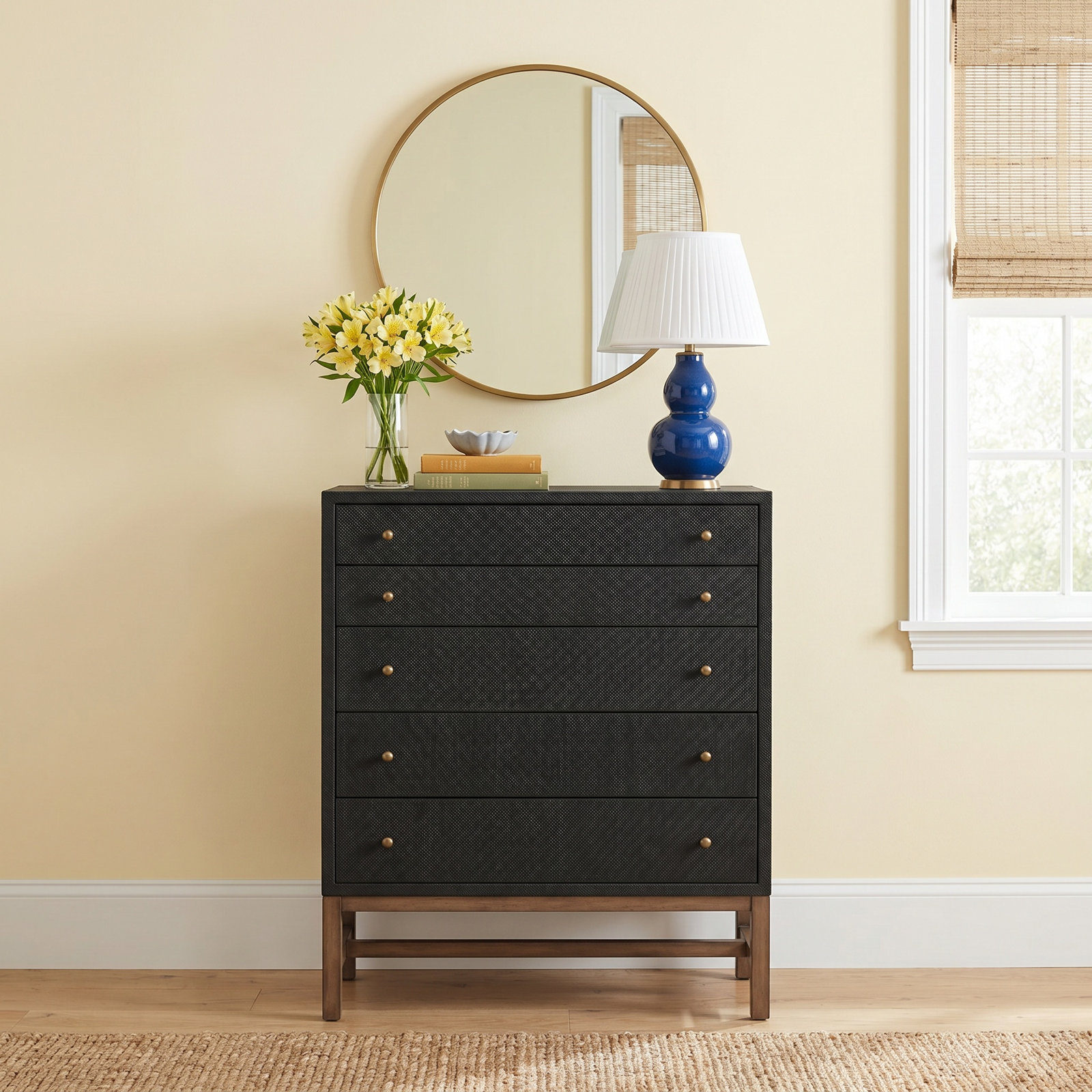 Hakana 5 - Drawer Dresser, Black