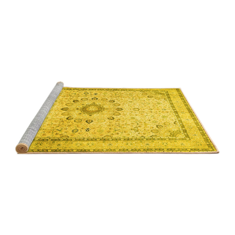 Maylyn Washable Oriental Indoor Rug, Round 3'