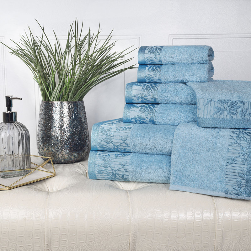 Ensemble de serviettes de bain en coton de poids moyen à bordure florale en jacquard pour la salle de bain Carinna, Cascade