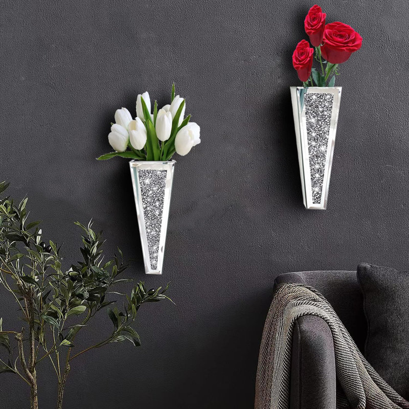 Vase Crushed Diamond Mirror