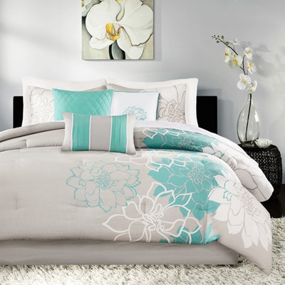 Cotton Comforter Queen - , Exquisite Floral Pattern, Bed Skirt, 3 Decorative Pillows With Glamour In Intricate Fascination