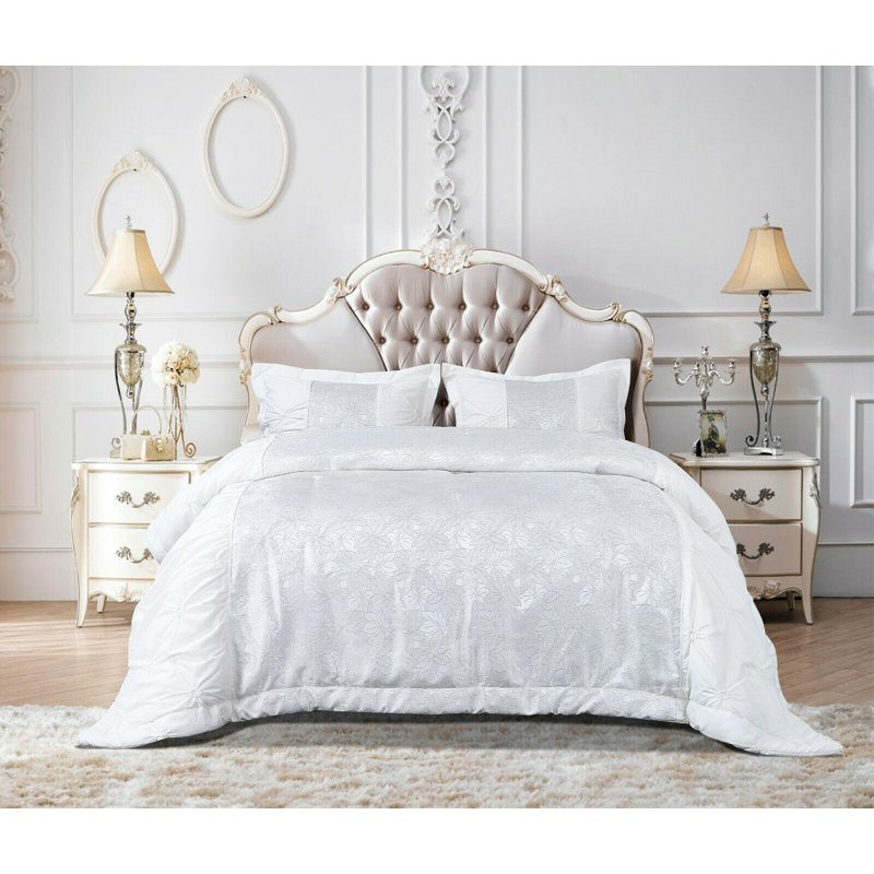 Rosdorf Park Ybarra Bedspread with Pillowcases, 240 x 250cm Bedspread  + 2 Pillowcases, Gold