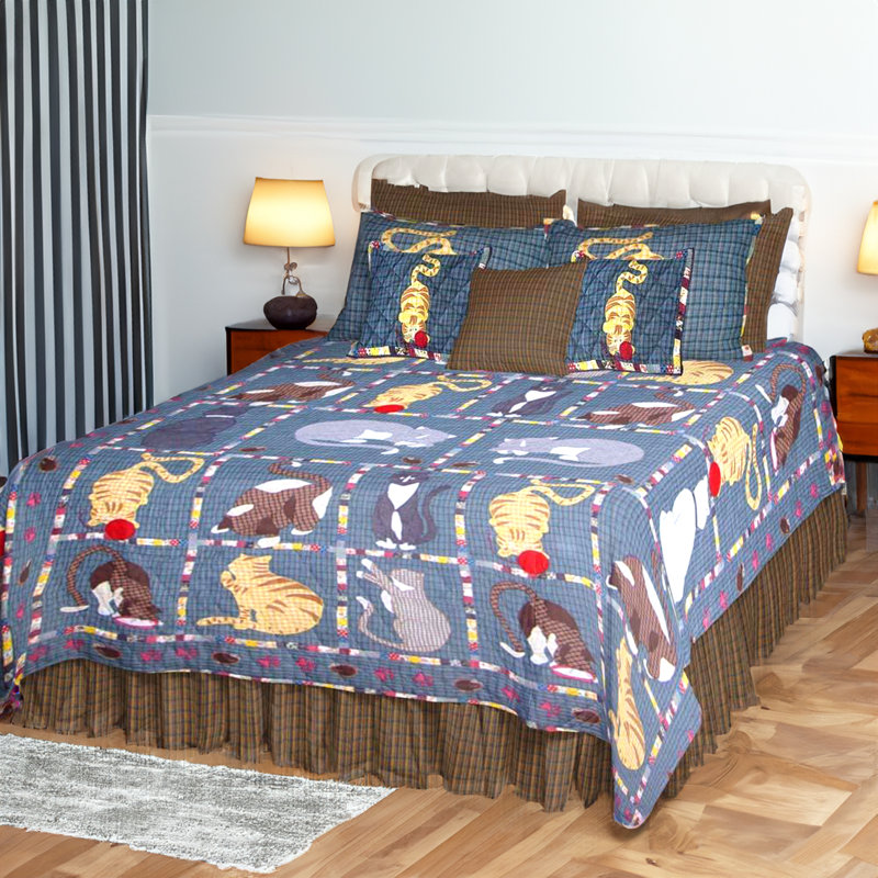 Farmhouse / Country Cotton Patchwork Quilt, Queen Quilt