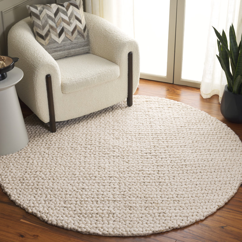 Finnick 718 Area Rug In Ivory, Round 6'