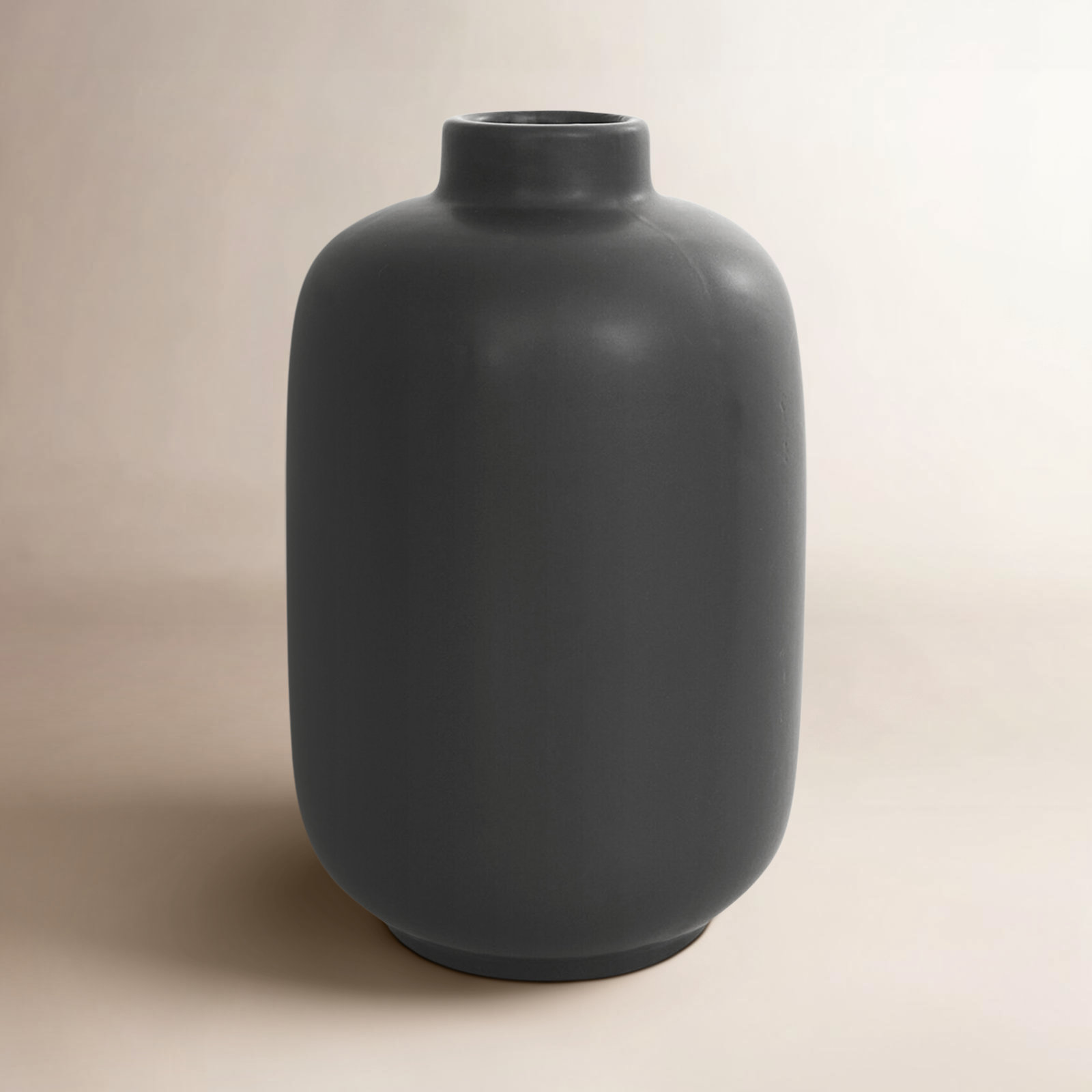 Mable Ceramic Table Vase, Black