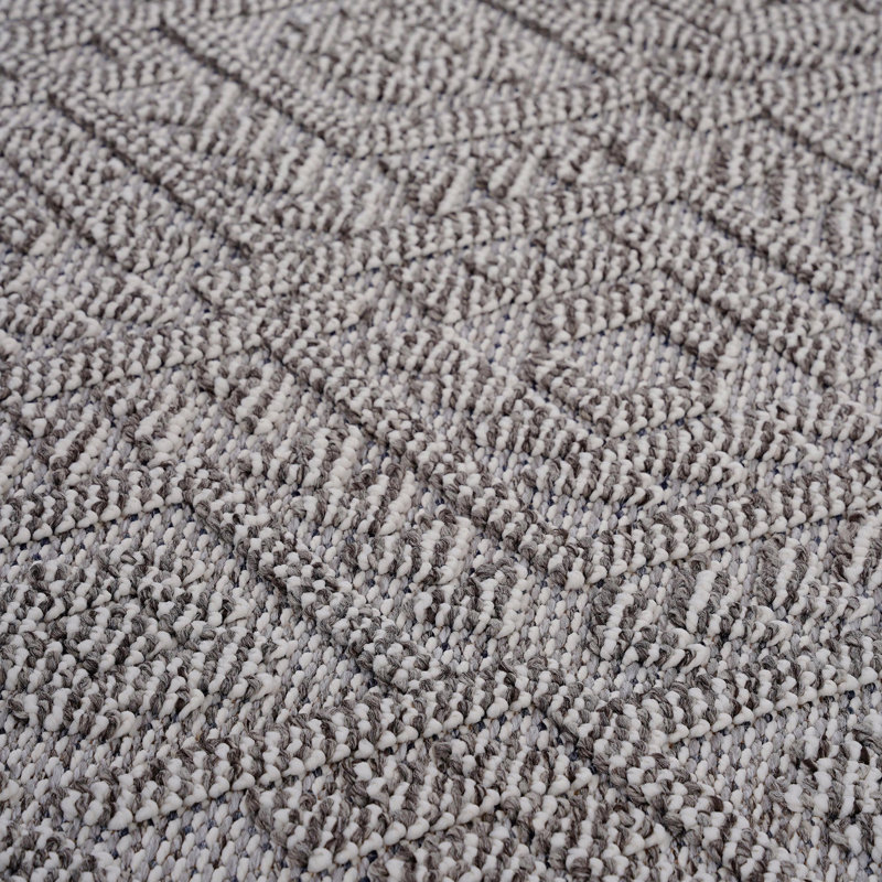 Tapis traditionnel intérieur / extérieur 4 pi x 6 pi, Rectangle 4 pi x 6 pi 2 po