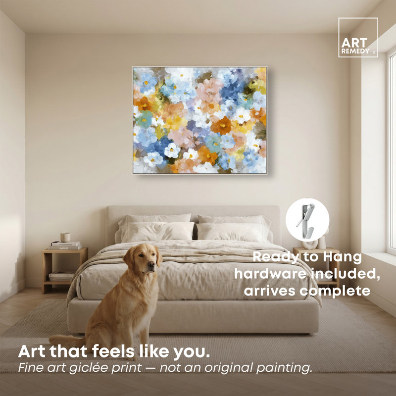 Art mural sur toile, "Meadow IV coloré" par Art Remedy, cadre argenté, 45 x 36, H 46 po x l 37 po, Cadre argenté