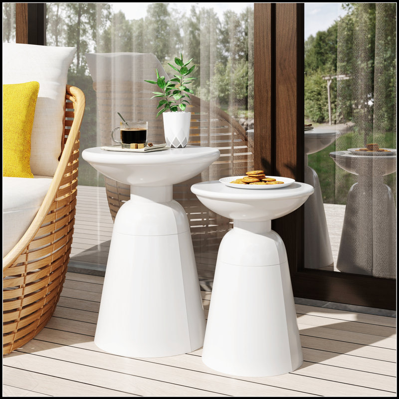 Ensemble de 2 tables d'appoint en fer Serenita, Blanc