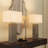 Superbe lampe de table en or et lin 29 po Osterhout
