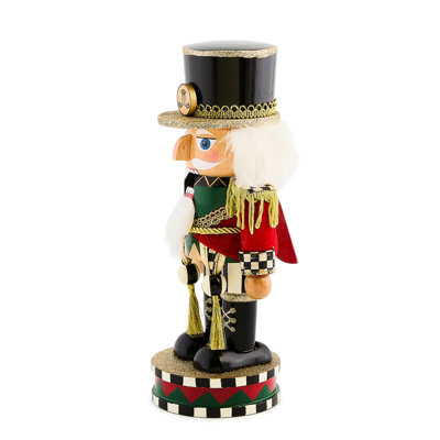 Highland Short Nutcracker