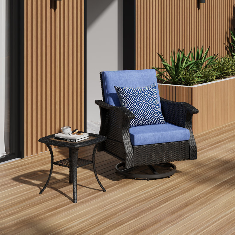 Chaise longue d'extérieur pivotante en osier Rera