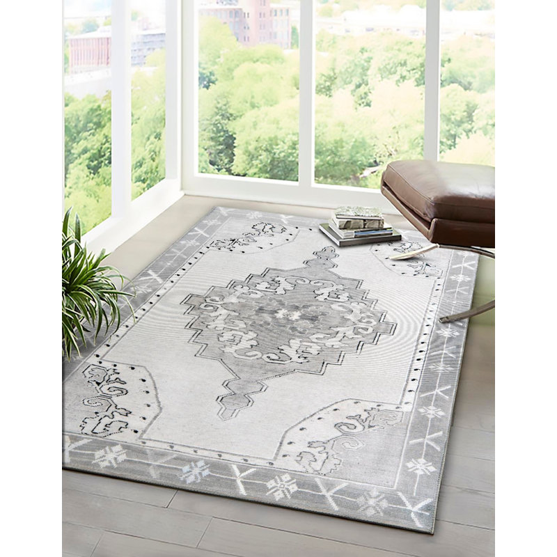 Oppie Oriental Indoor Rug, Rectangle 5' x 8'