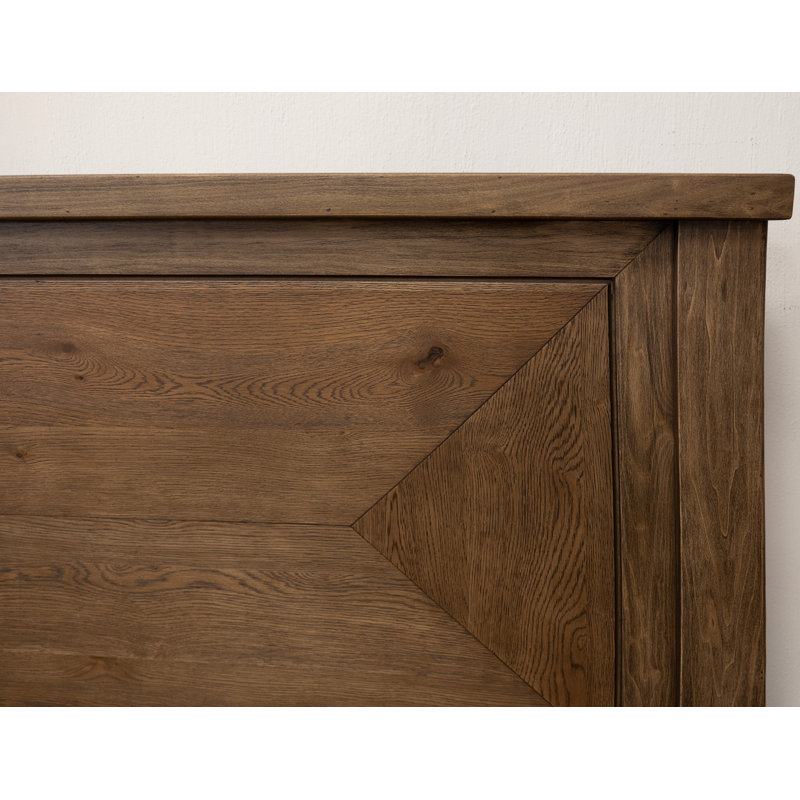 Lit standard en bois massif Novus Lodge, Queen