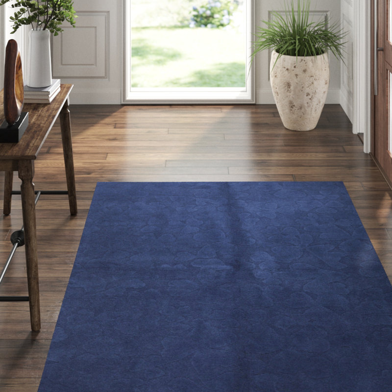 Floral Area Rug in Blue