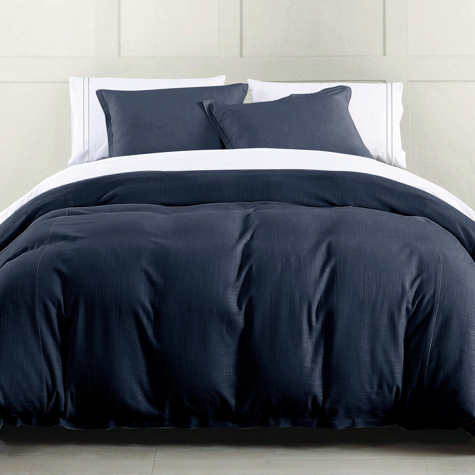 Hera Linen Comforter Set, Queen Comforter + 2 Shams, Navy