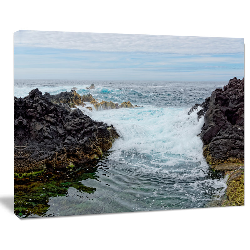 « splashing eaux to mossy rock », reproduction de photo sur toile tendue, H 30 po x l 40 po x P 1 po