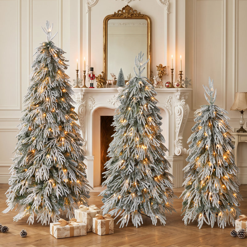Ensemble de 3 arbres de Noël enneigé en cascade avec éclairage de contrôle, branches en pleurs et présentation de forêt à plusieurs niveaux pour la décoration des Fêtes