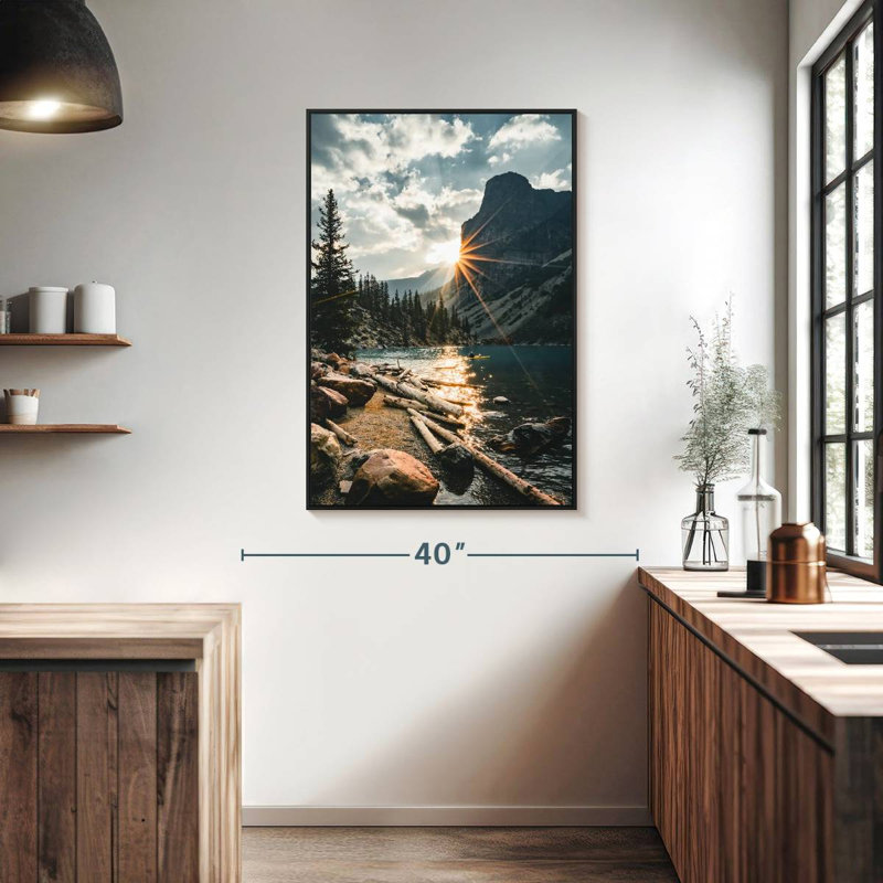 Moraine Lake Sunburst, Cadre flottant noir, 27 po x 40 po