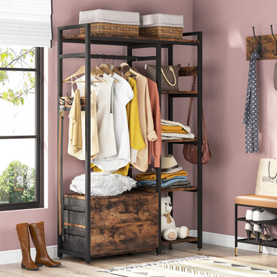 Portemanteaux et porte-vêtements 41,7 po