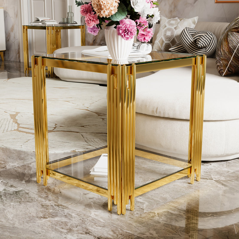 Table de bout moderne en verre transparent pour salon, carré, métal asymétrique, finition dorée et tablette inférieure, 19,9 po