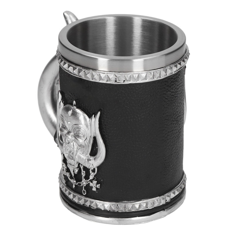 Ornement artisanal en verre en forme de crâne de pirate