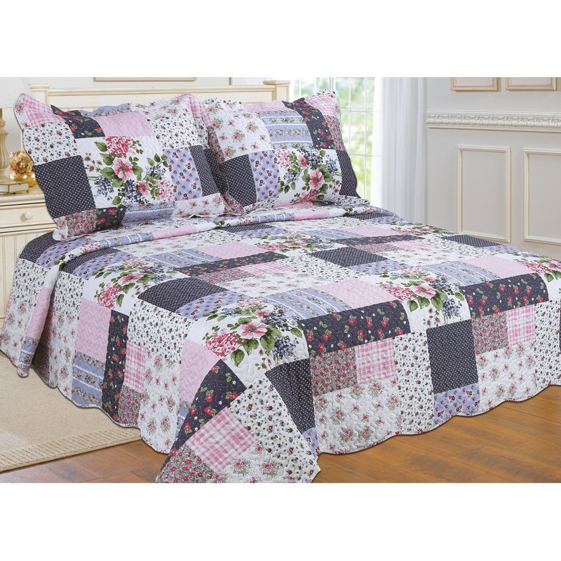 Patchwork Traditional Printed Reversible Premium Quilt Sets (2-or3-Piece), Full/Queen Quilt + 2 Shams