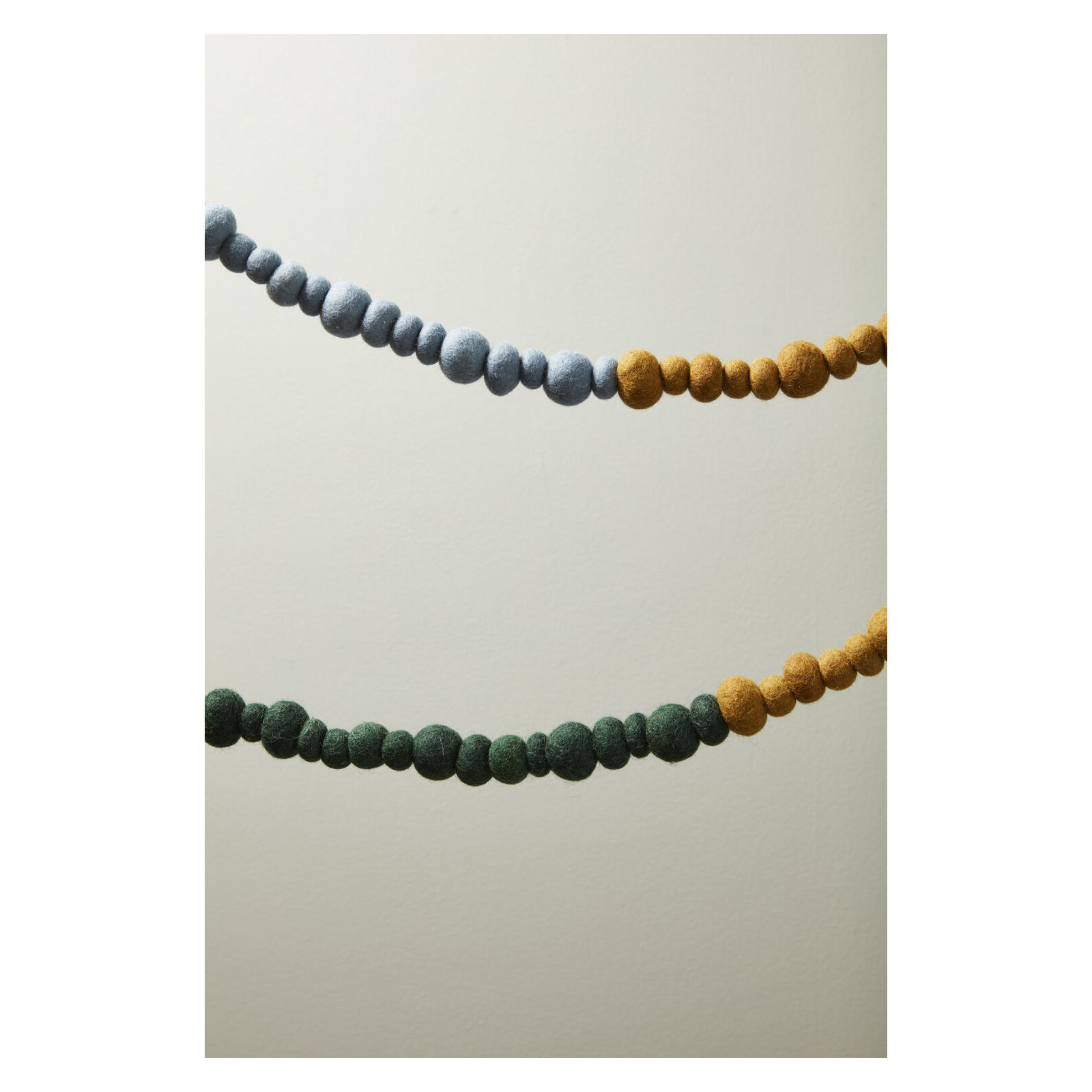 68'' in. Faux Garland, Red/White