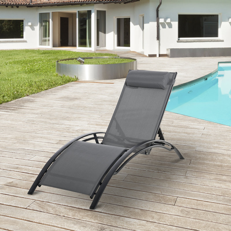 Chaise longue simple inclinable Nielsville 67,25 po