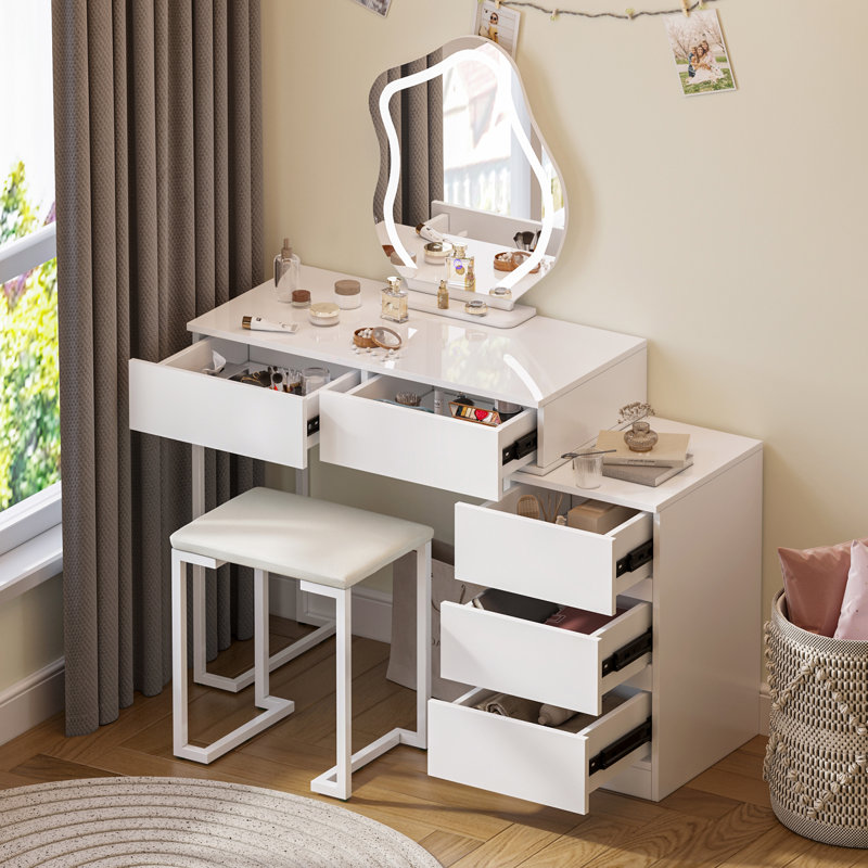 Nekaya Dressing Table with Mirror