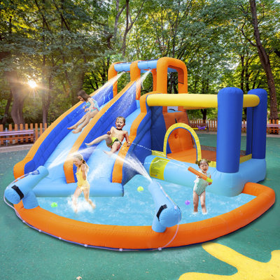 Jeu gonflable double 6 en 1 avec trampoline et piscine