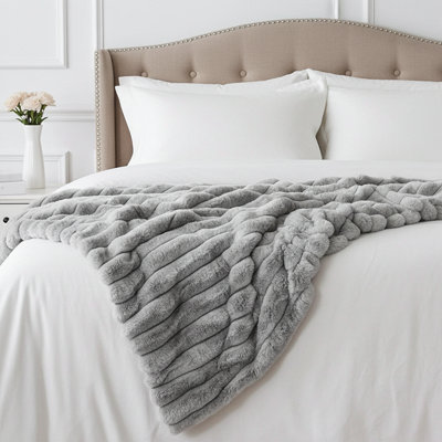 Jeté en fausse fourrure Plutus Luxe
