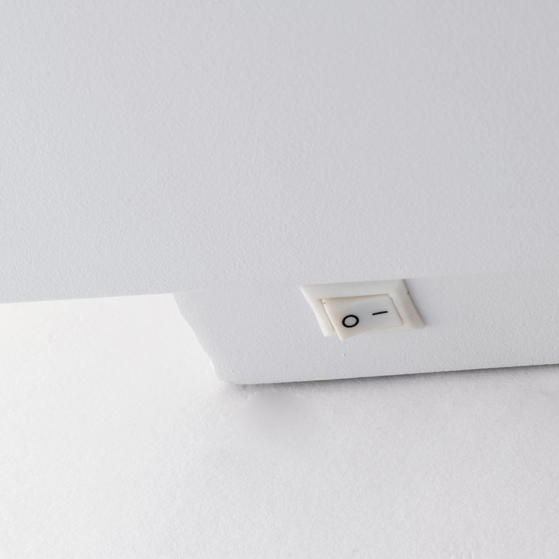 Cannin Aluminium (hammered) Corner Wall Light