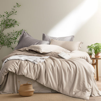 Solayne 3-Piece Soft Washed Microfiber Duvet Cover Set with Zipper Closure and Corner Ties, OEKO-TEX Certified