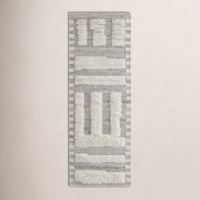 Jalaycia Gray Hand-Woven Geometric Wool Rug